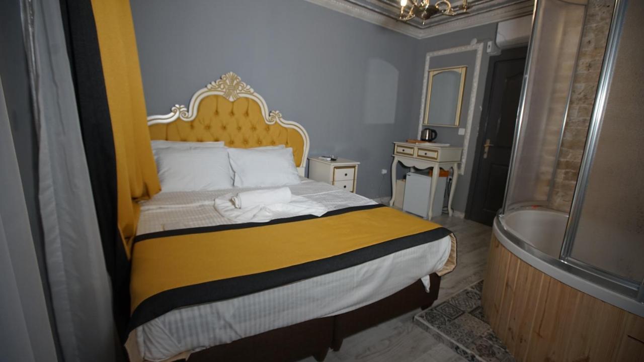 Taksim Maya Hotel Истанбул Екстериор снимка