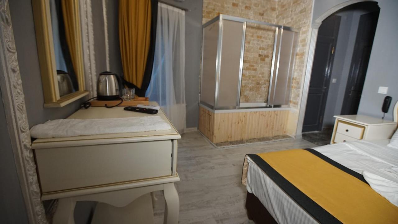 Taksim Maya Hotel Истанбул Екстериор снимка