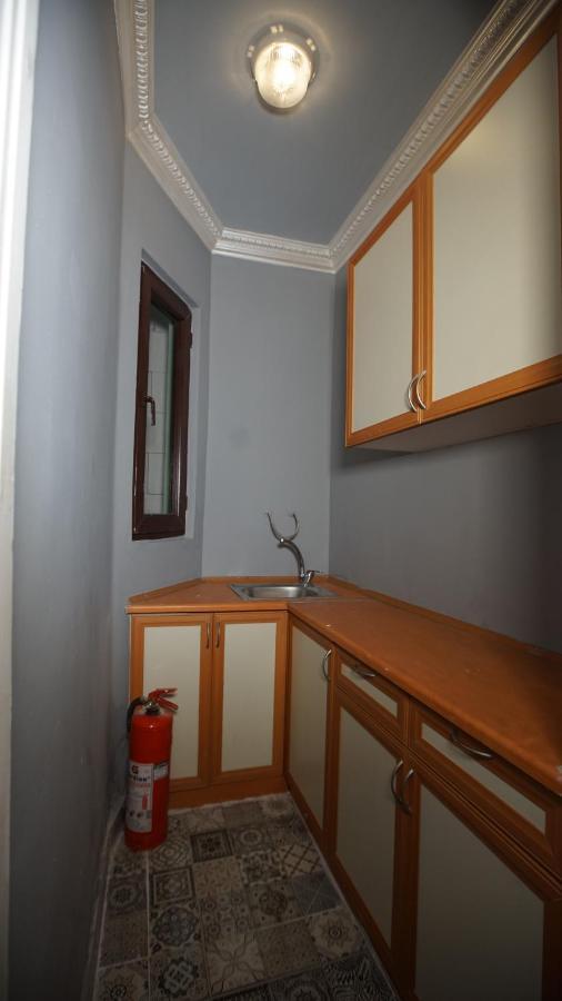 Taksim Maya Hotel Истанбул Екстериор снимка